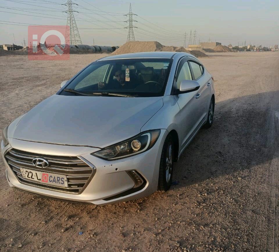 هیوندای ئەلەنترا